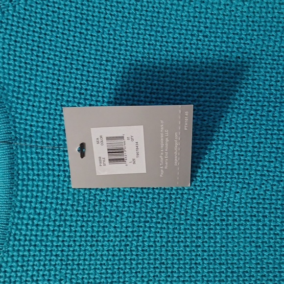 Sweater - Picture 2 of 6